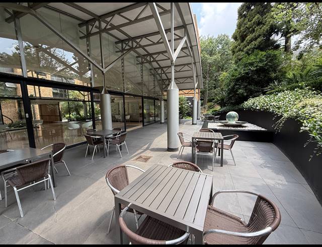 208M² OFFICE TO LET IN ROSEBANK